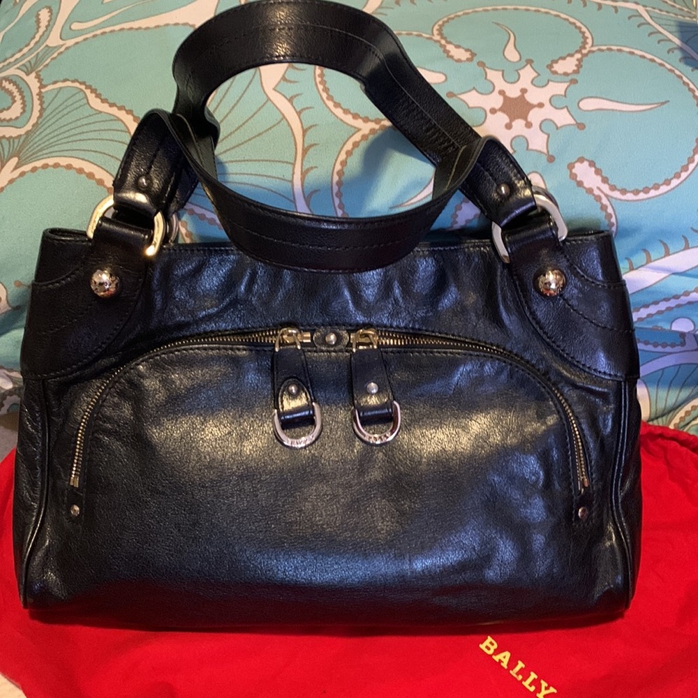 Bally Vintage Chlorina Style Bag Made from Switzerland 🇨🇭 Calfskin Leather